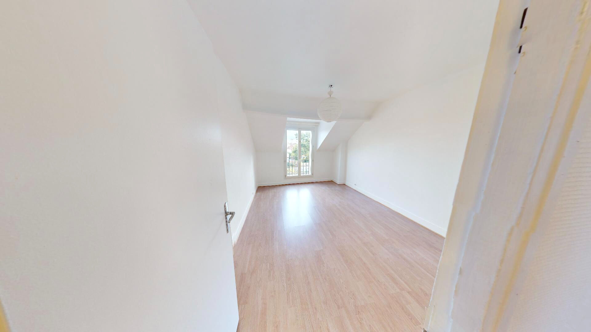 Appartement Vitry Sur Seine 5 pièces - Duplex 111 m2 - Meublé