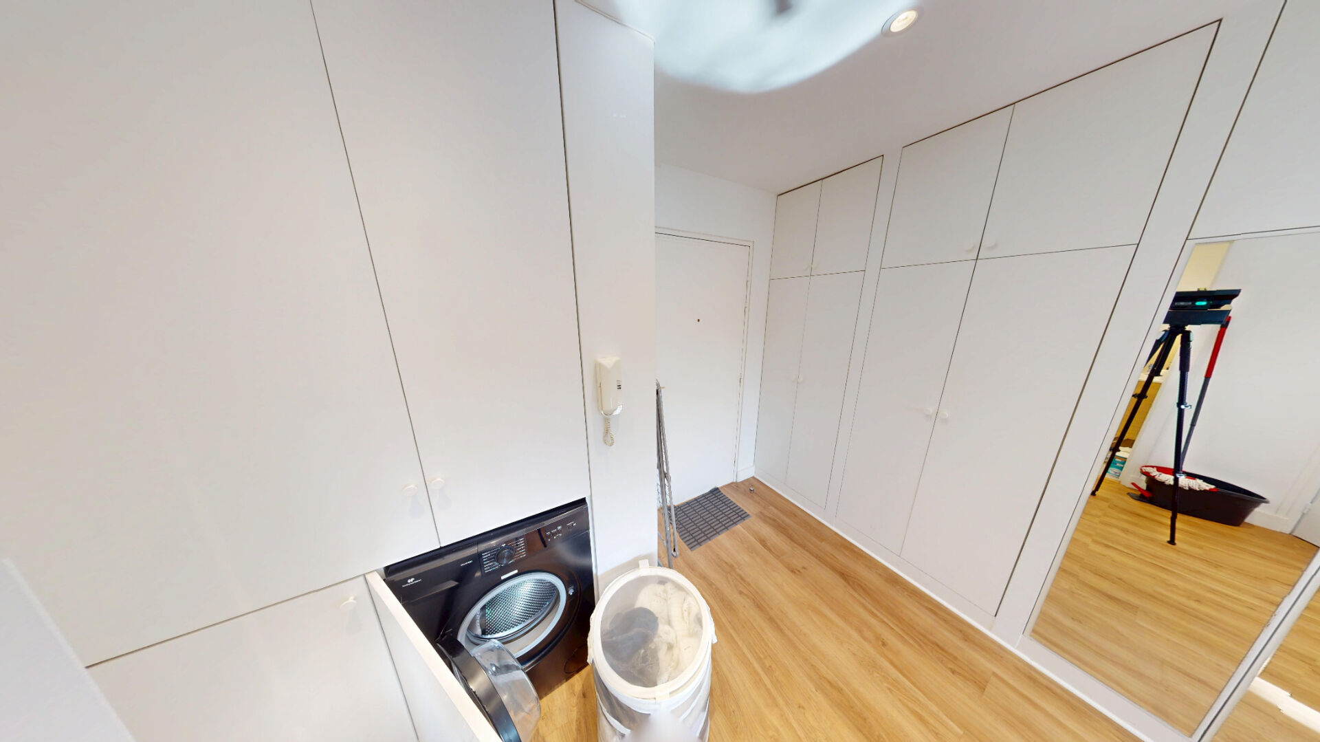 Appartement 2 pièces meublé 44 m² balcon parking Ivry-sur-Seine Ivry Port