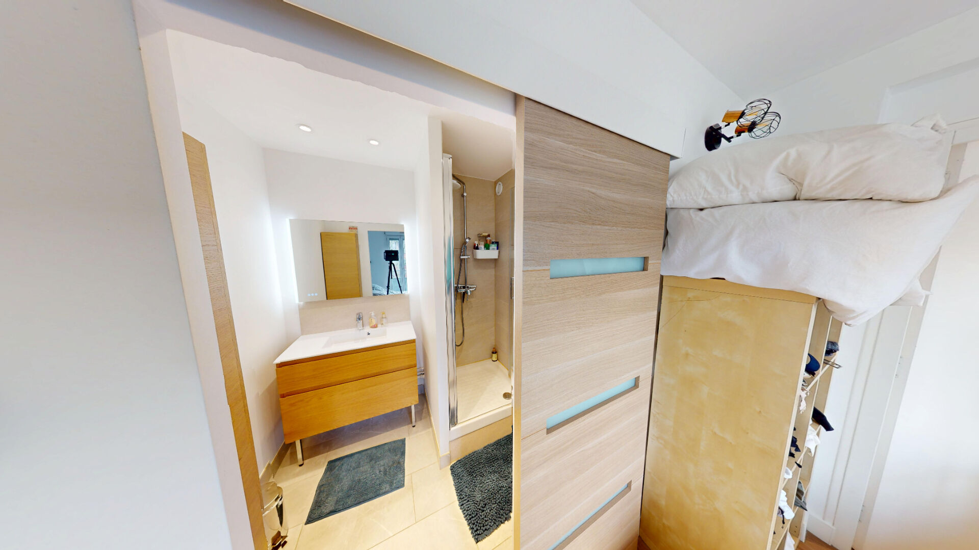 Appartement 2 pièces meublé 44 m² balcon parking Ivry-sur-Seine Ivry Port