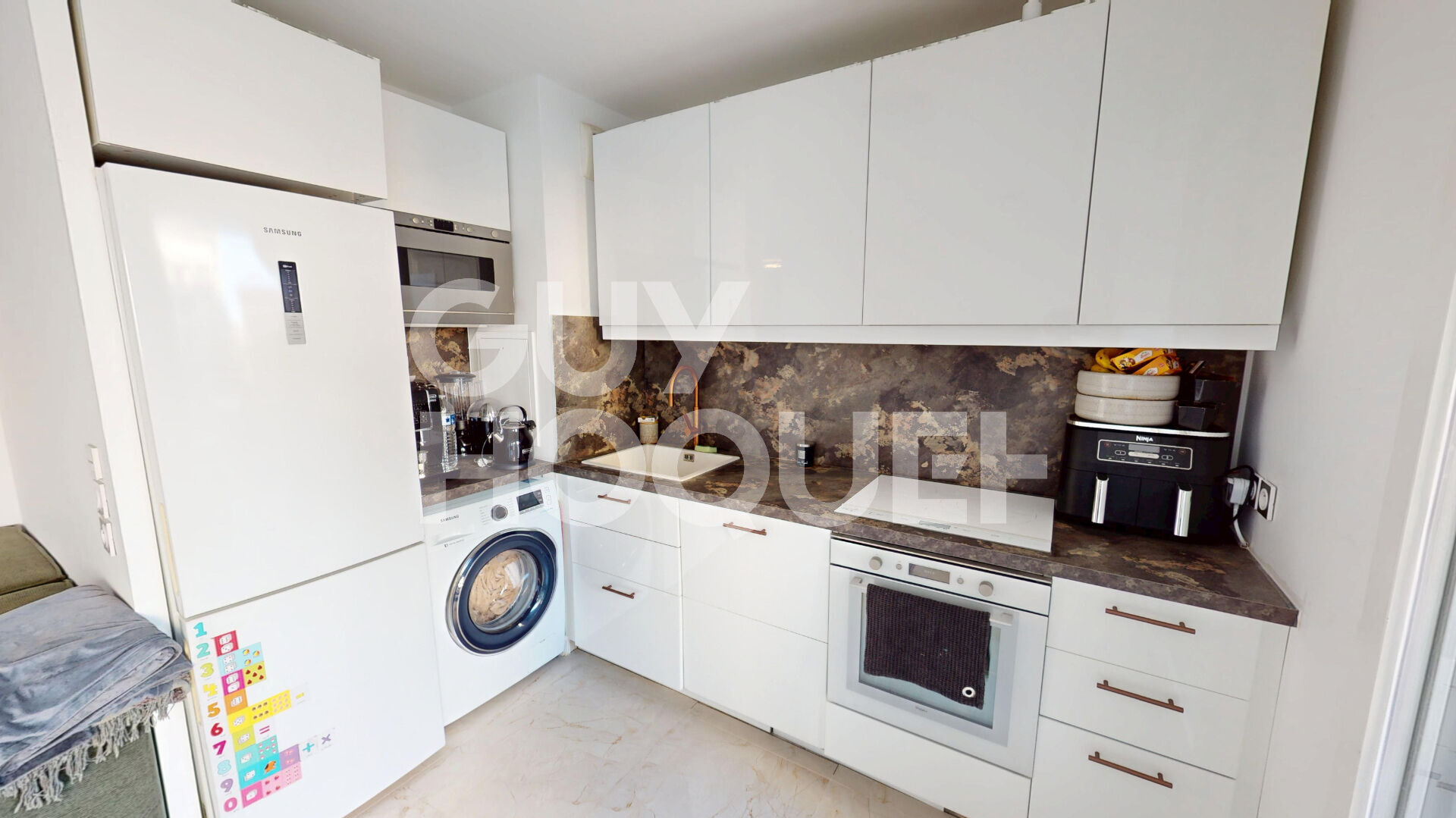 Superbe 4 pièces lumineux avec terrasse de 20 m² Port d'Ivry