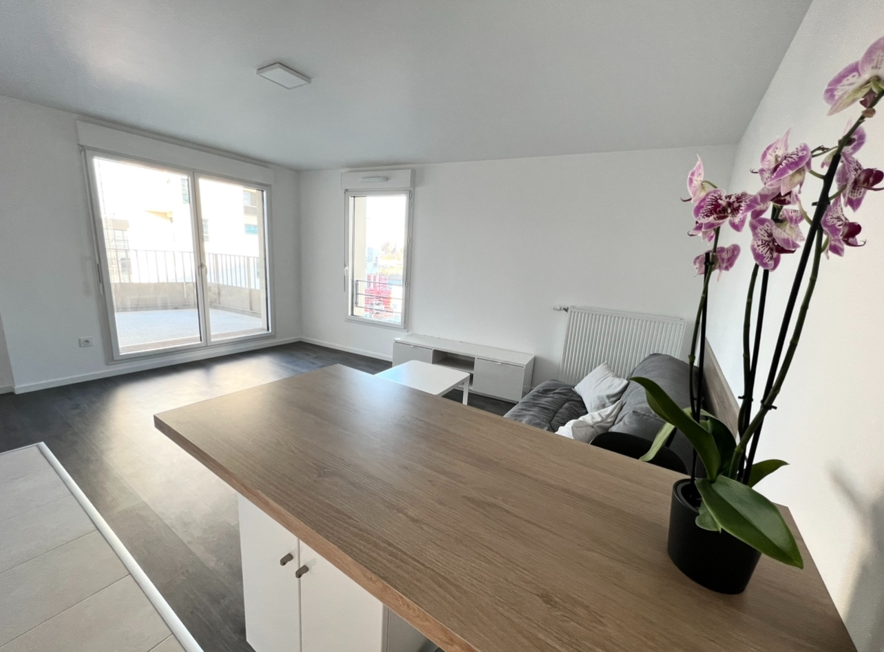 Studio Meublé Ivry Sur Seine 34m2 avec Terrasse
