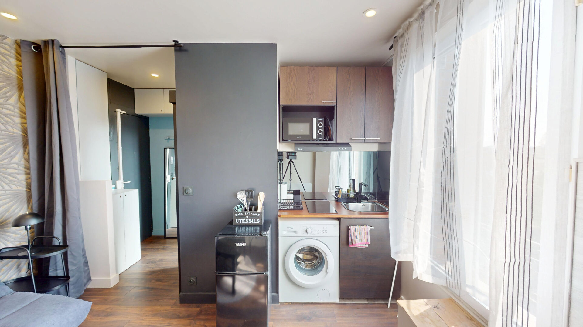 Studio lumineux Meublé à louer 15m2 Vitry-sur-Seine aux portes d'ivry-sur-seine