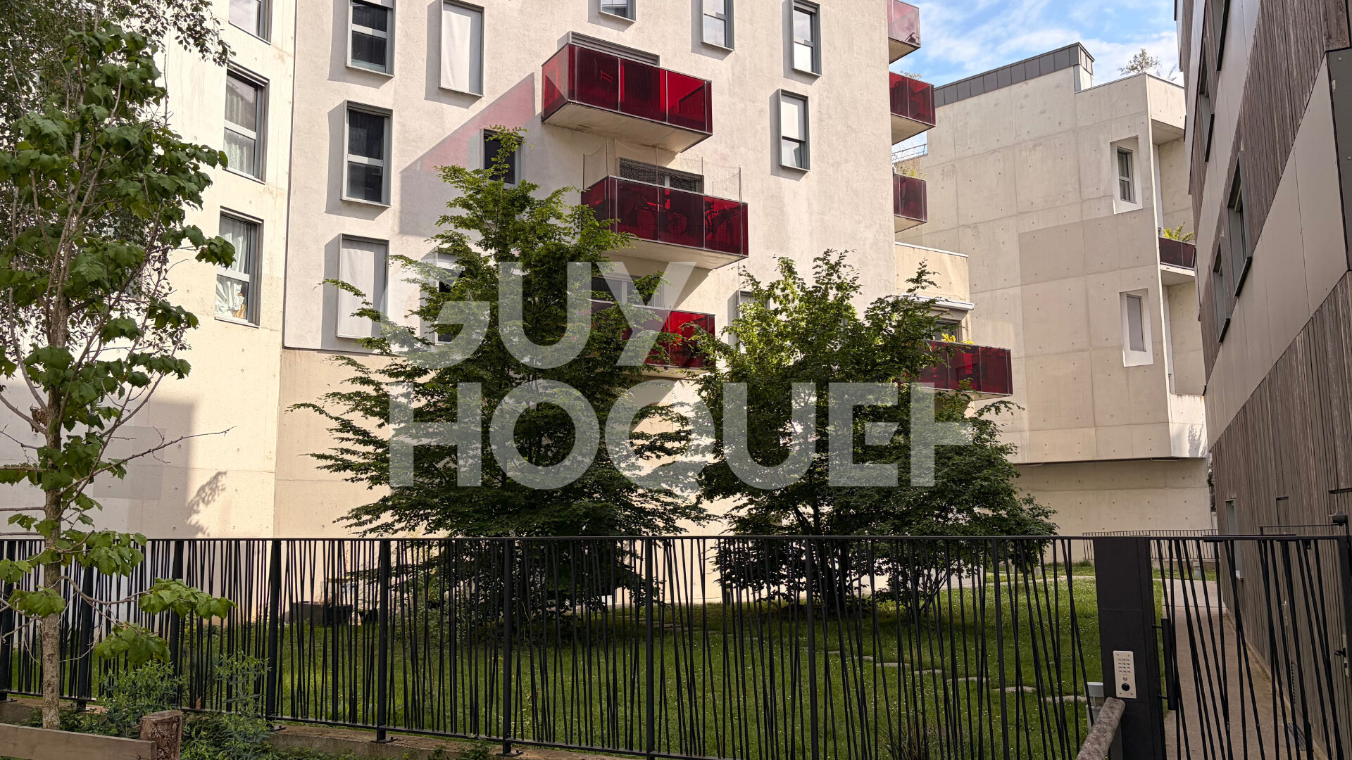 Un 3 pièces moderne avec balcon & parking - 63 m² au coeur d'Ivry Port