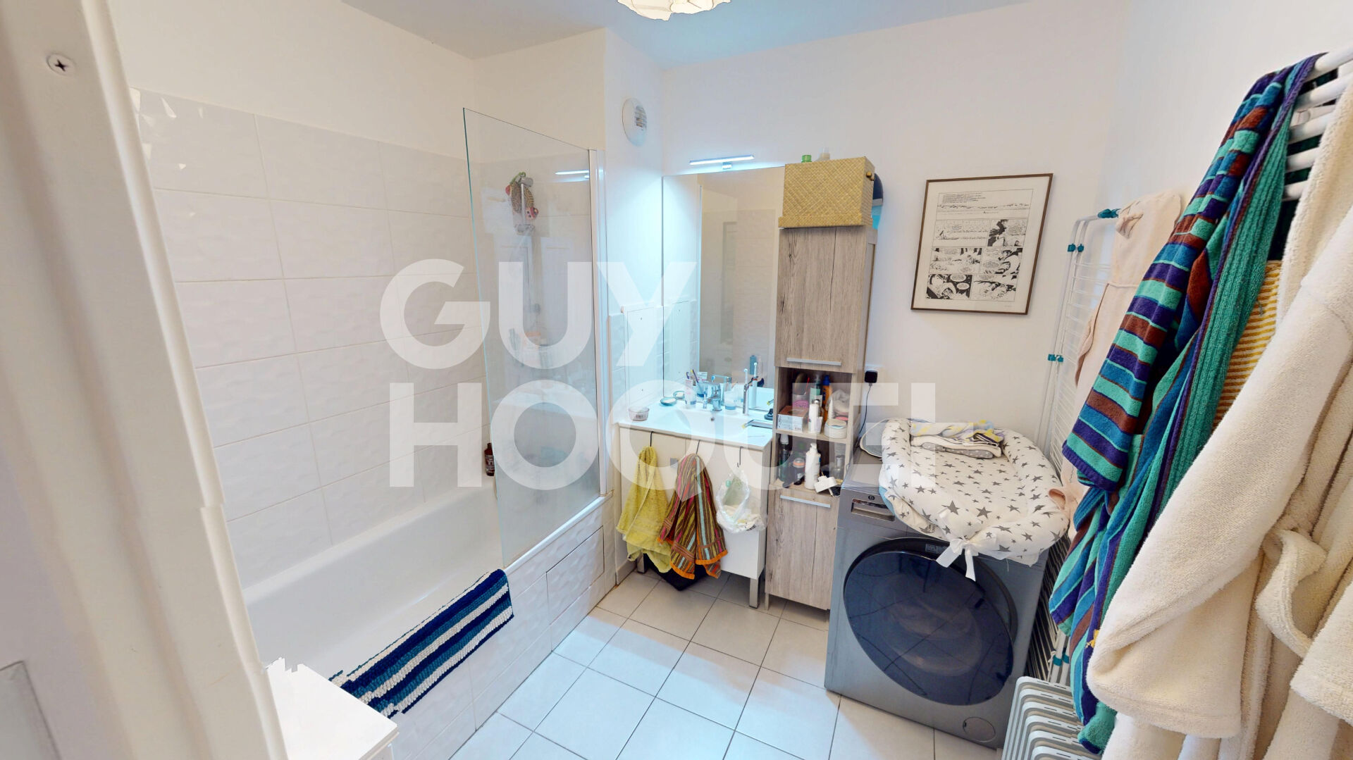 Appartement contemporain avec balcon dans une résidence récente de standing à Ivry-sur-Seine