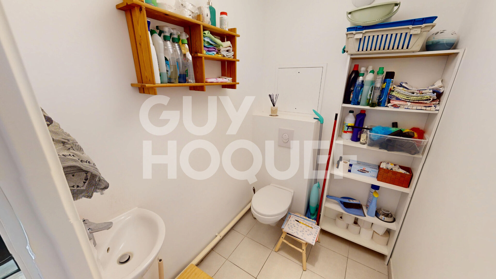 Appartement contemporain avec balcon dans une résidence récente de standing à Ivry-sur-Seine