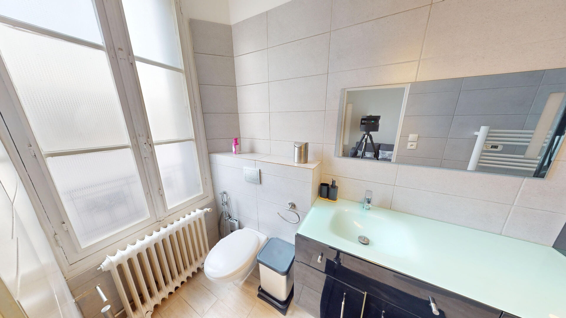 Appartement  2 pièces 34m2 - Ivry/Port - Terrasse