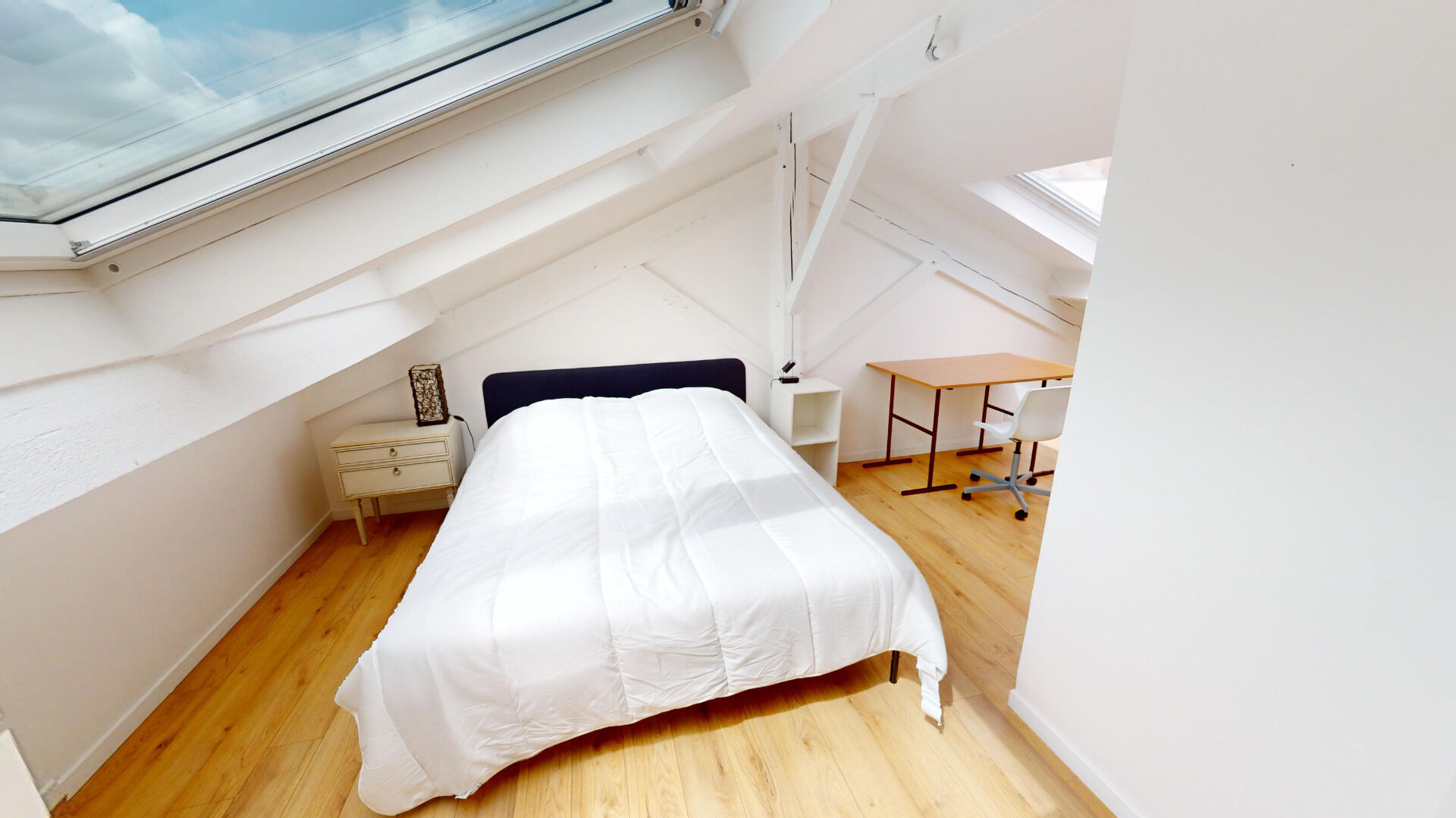 Appartement Duplex T4 de 84 m2 - Quai de Seine