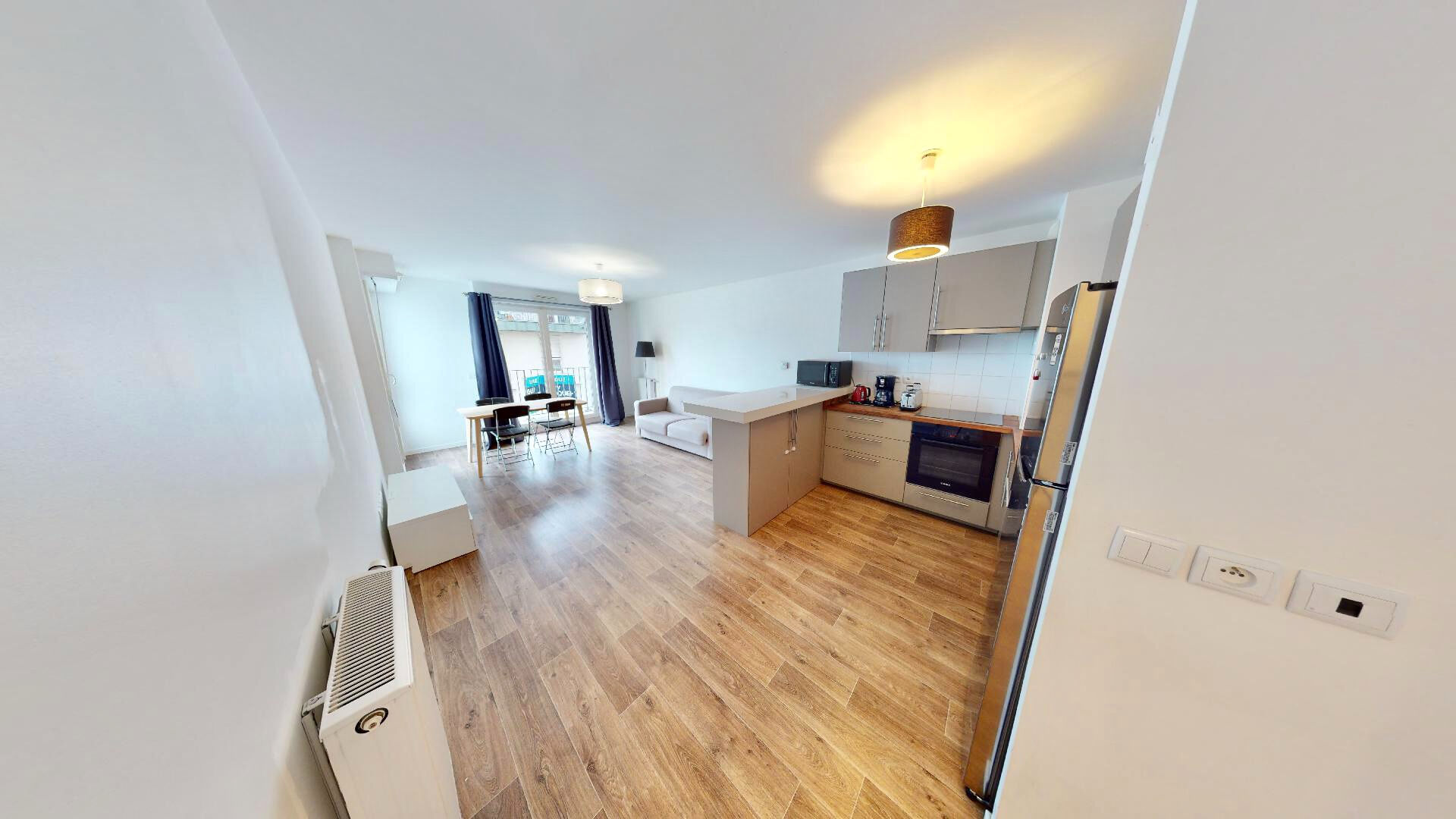 Appartement Ivry Sur Seine 2 pièce(s) 49 m2 avec balcon