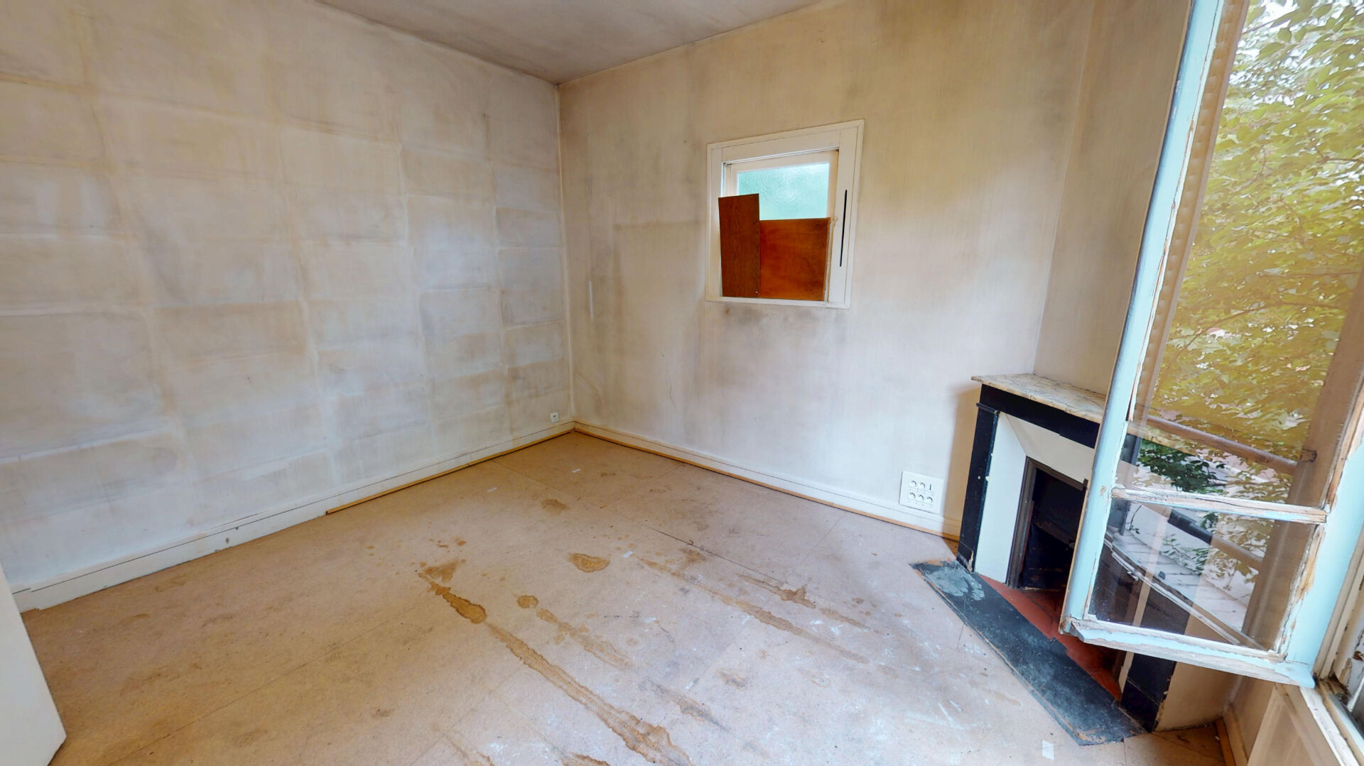 Exclusivité Guy Hoquet : Maison de ville avec extérieur et box à Montreuil