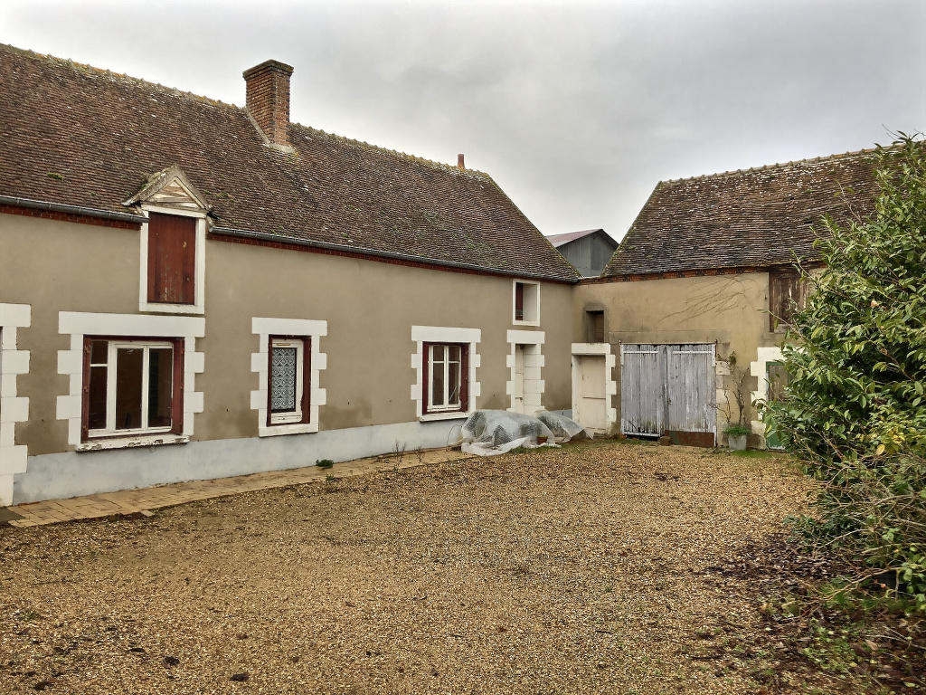 longère à beau potentiel- Saint benoît sur Loire