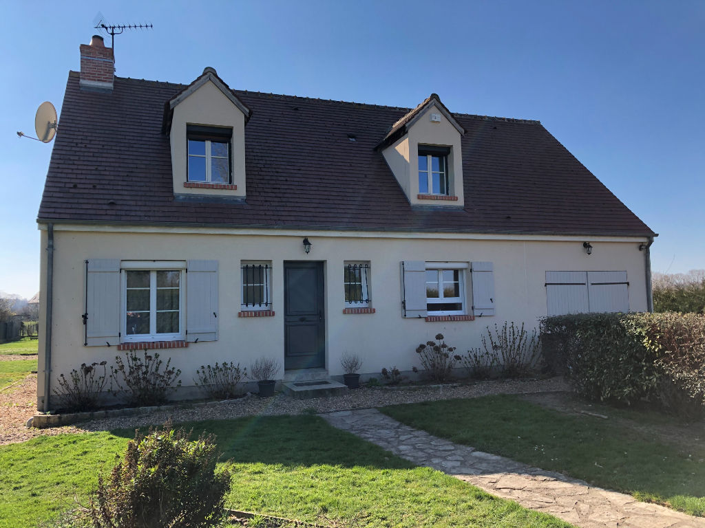 Maison Saint Benoît Sur Loire 4 chambres Maison Saint Benoît Sur Loire 4 chambres