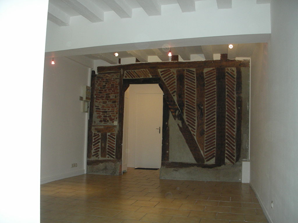 Plein centre de Chateauneuf sur Loire