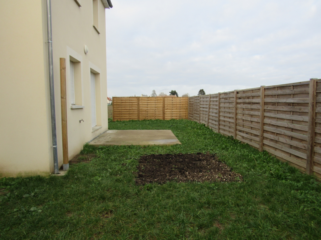 À louer, maison de 82 m², 4 pièces à JARGEAU (45150).