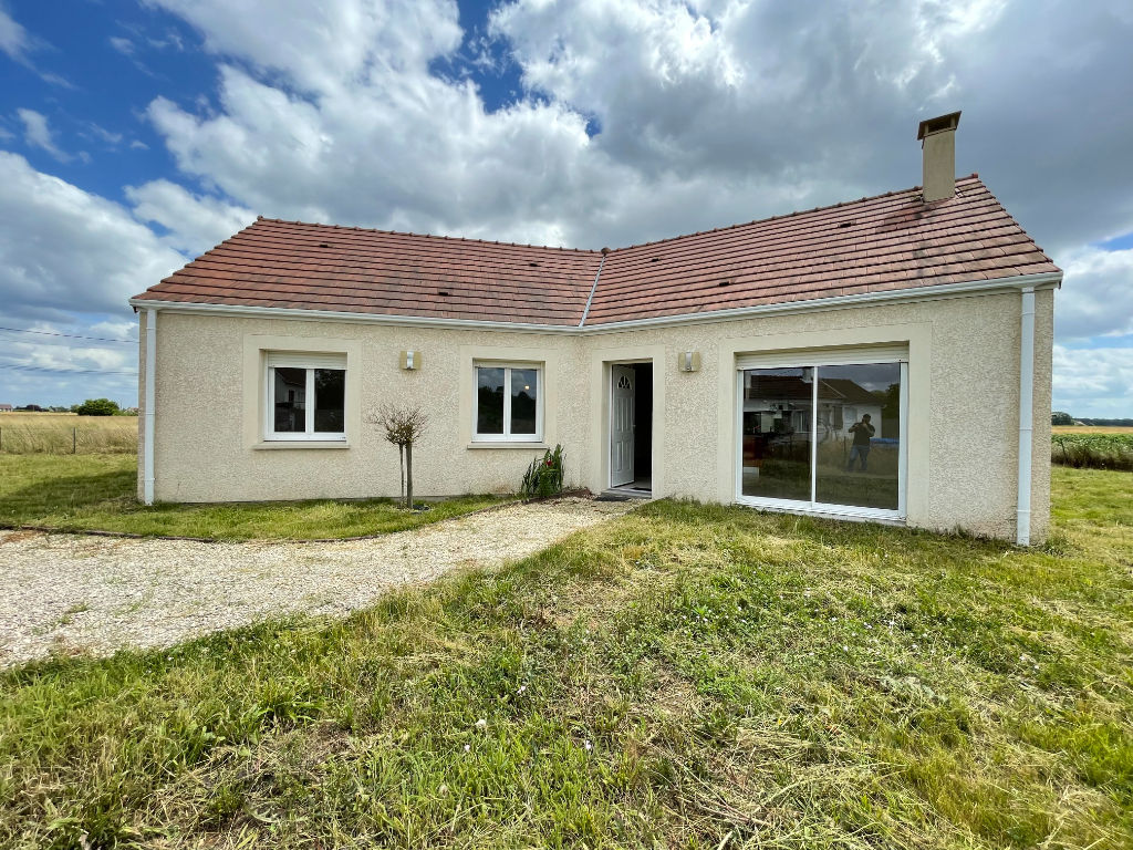 Vente d'une maison 5 pièces à BONNEE