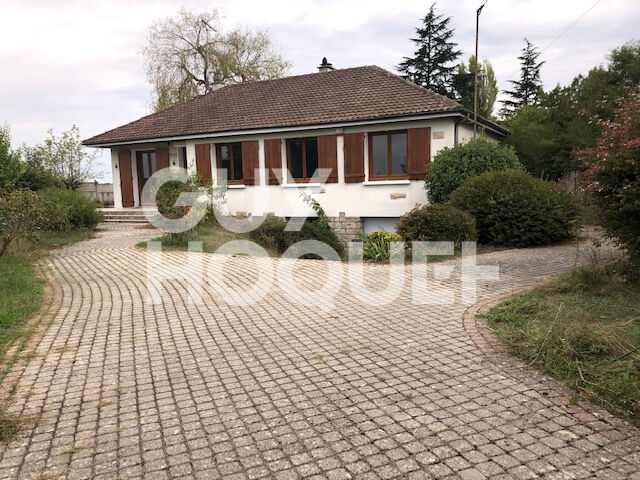 Darvoy maison  Plain-Pied F5 avec piscine