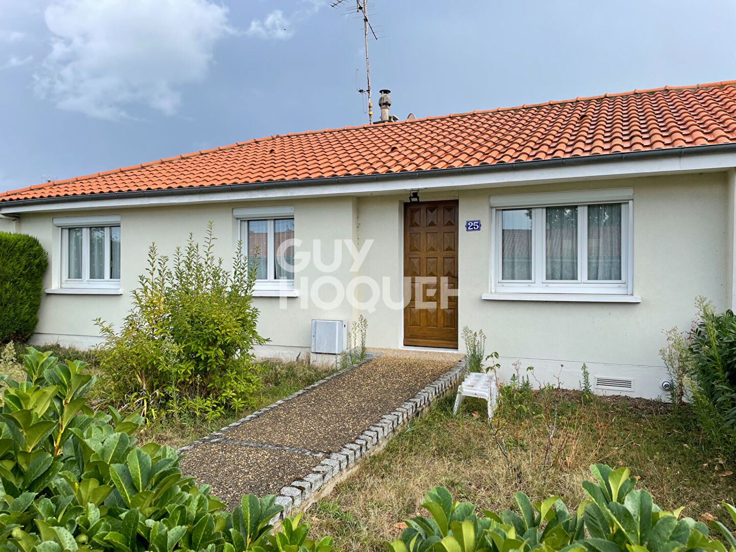 SAINT JEAN DE LA RUELLE : maison F3 (77 m²) en vente