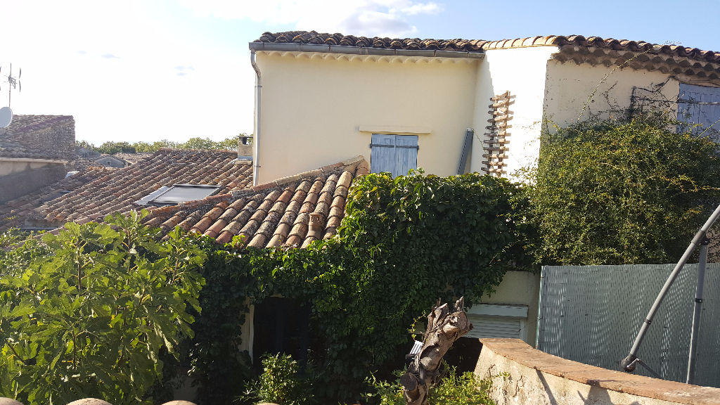 Dions Maison de village sur cour intérieure