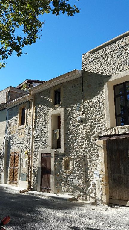 CLARENSAC UN ENSEMBLE IMMOBILIER COMPRENANT 2 APPARTEMENTS