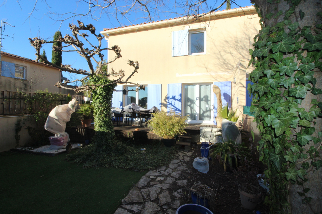 Maison 2 chambres jardin et garage