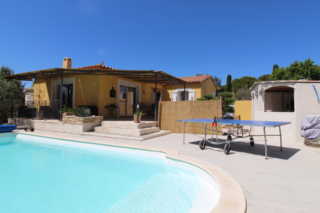 À vendre, maison d'environ 100,37 m² à CONGENIES (30111).