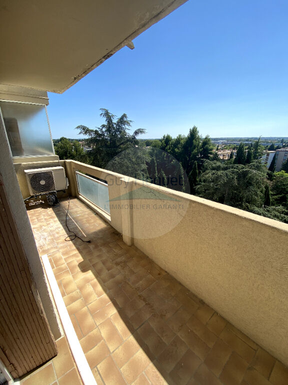 Appartement P3/4 - 71M2 - NÎMES  SECTEUR EST
