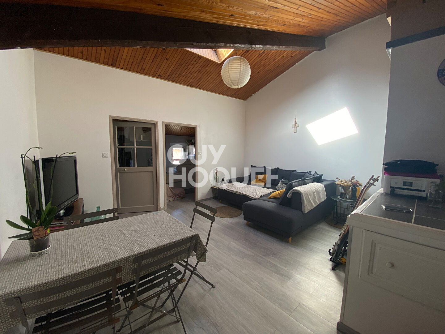 Appartement Tourves 2/3 pièce(s) 49.03 m2