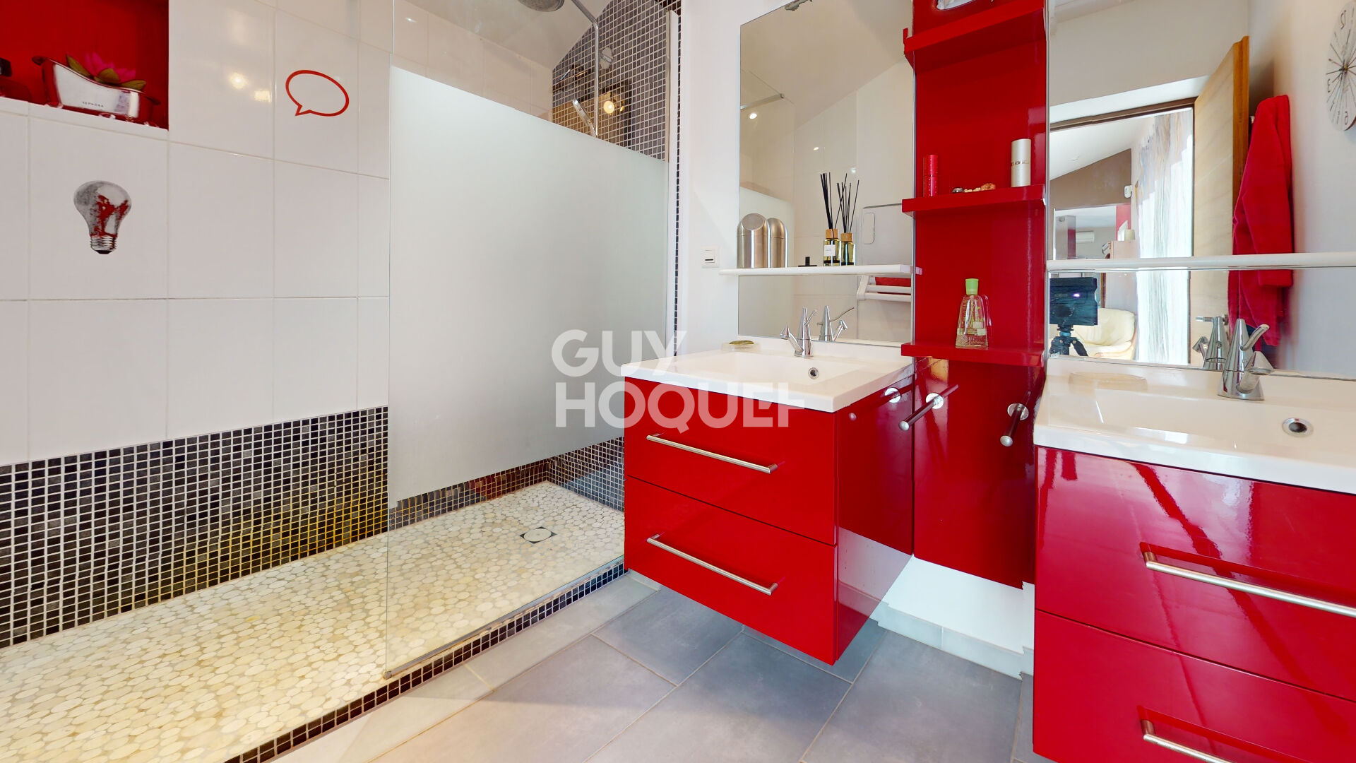 MAISON CAVEIRAC  JARDIN ET PISCINE