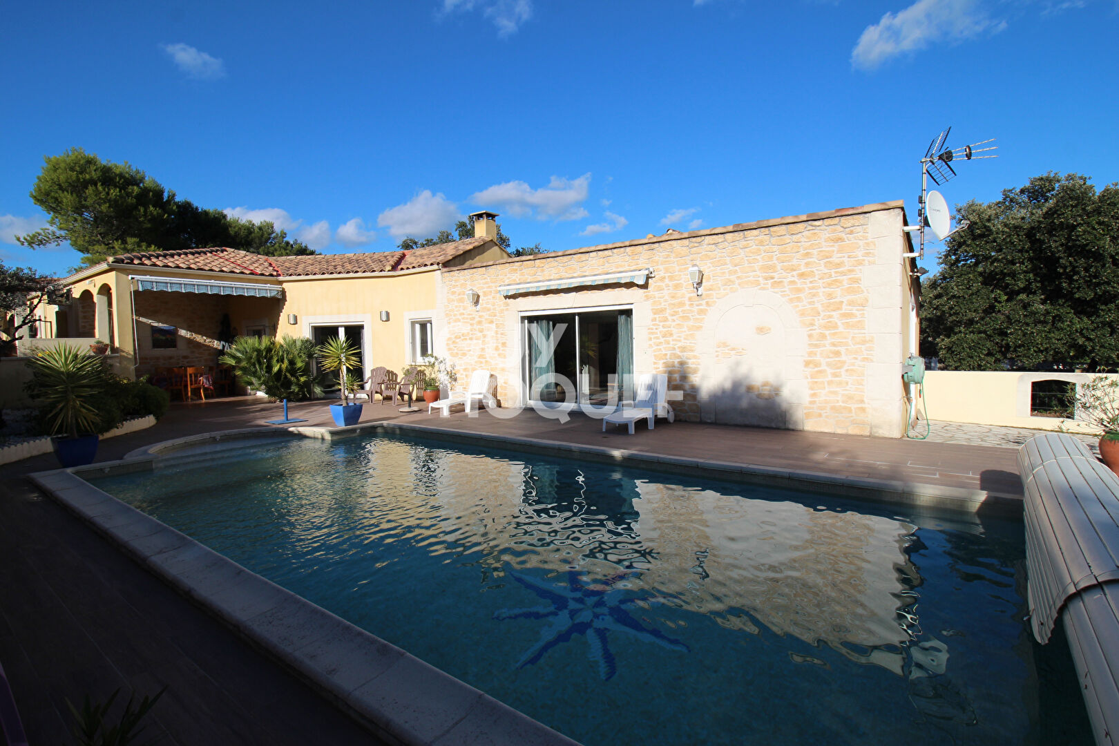 MAISON CAVEIRAC  JARDIN ET PISCINE