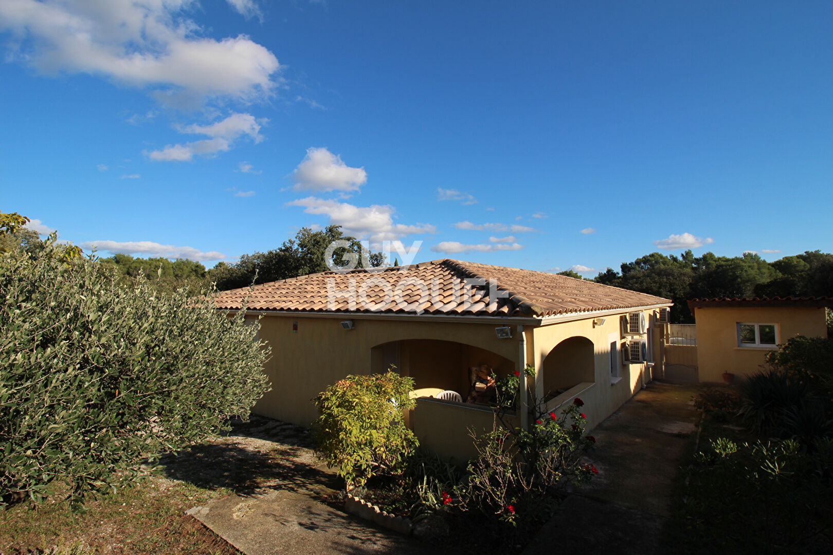 MAISON CAVEIRAC  JARDIN ET PISCINE