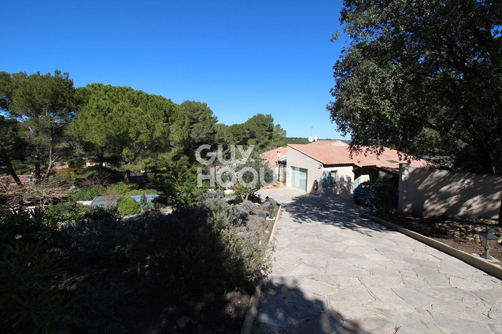 Maison Caveirac 4 chambres piscine  jardin arboré