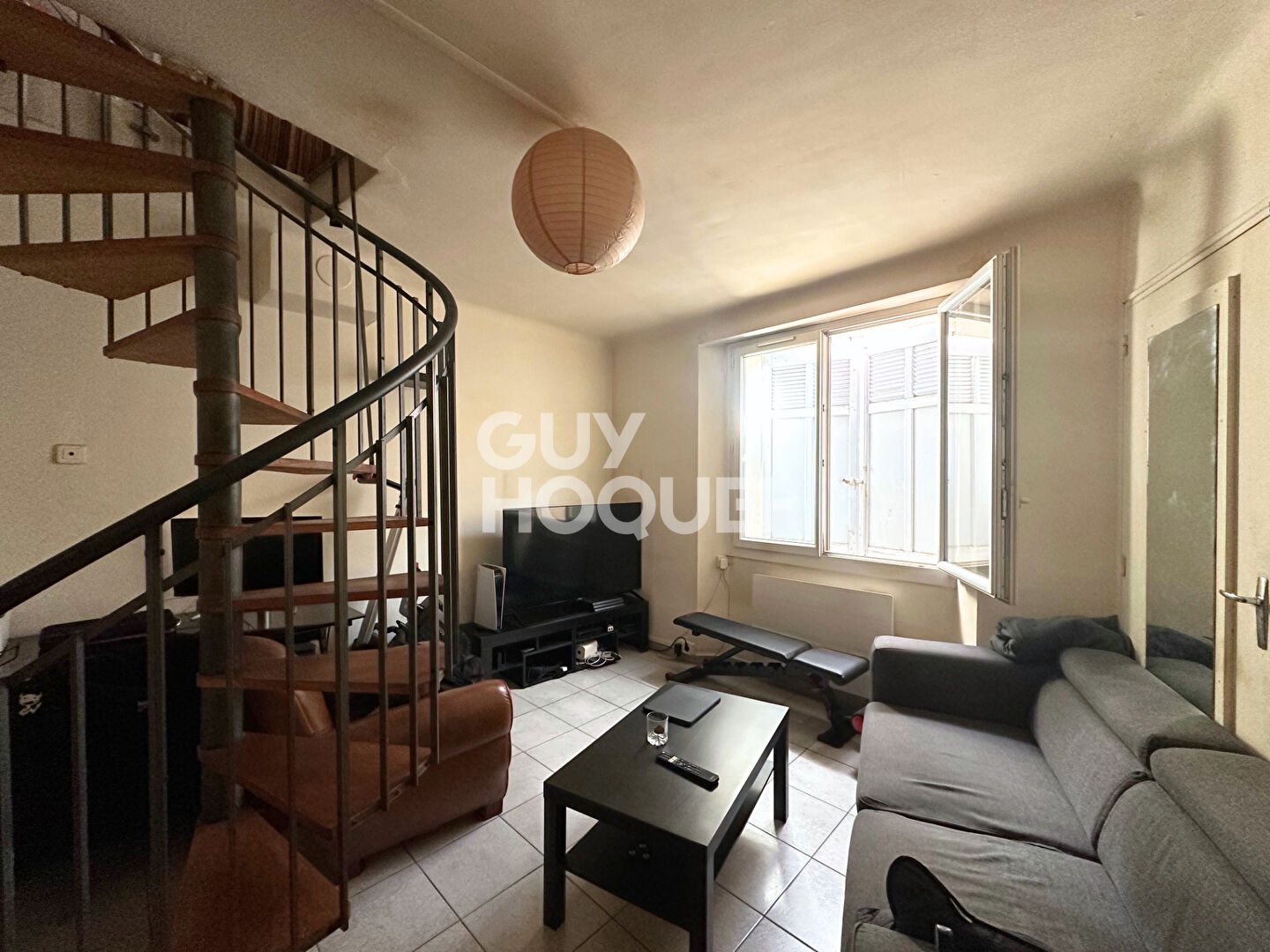 Immeuble Tourves 6 pièce(s) 76 m2