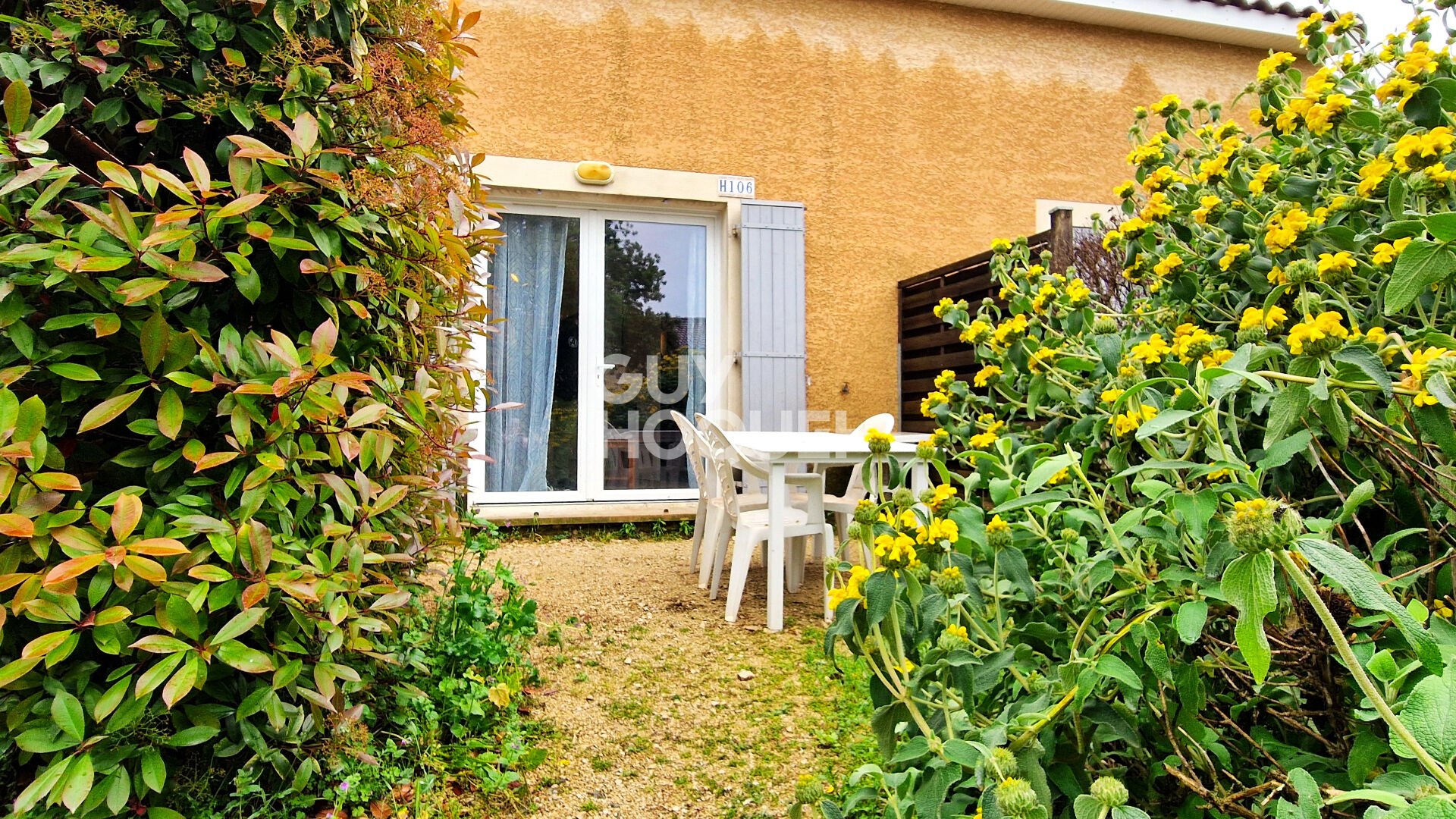 CALVISSON Maison 3 pièces 30 m2 jardin