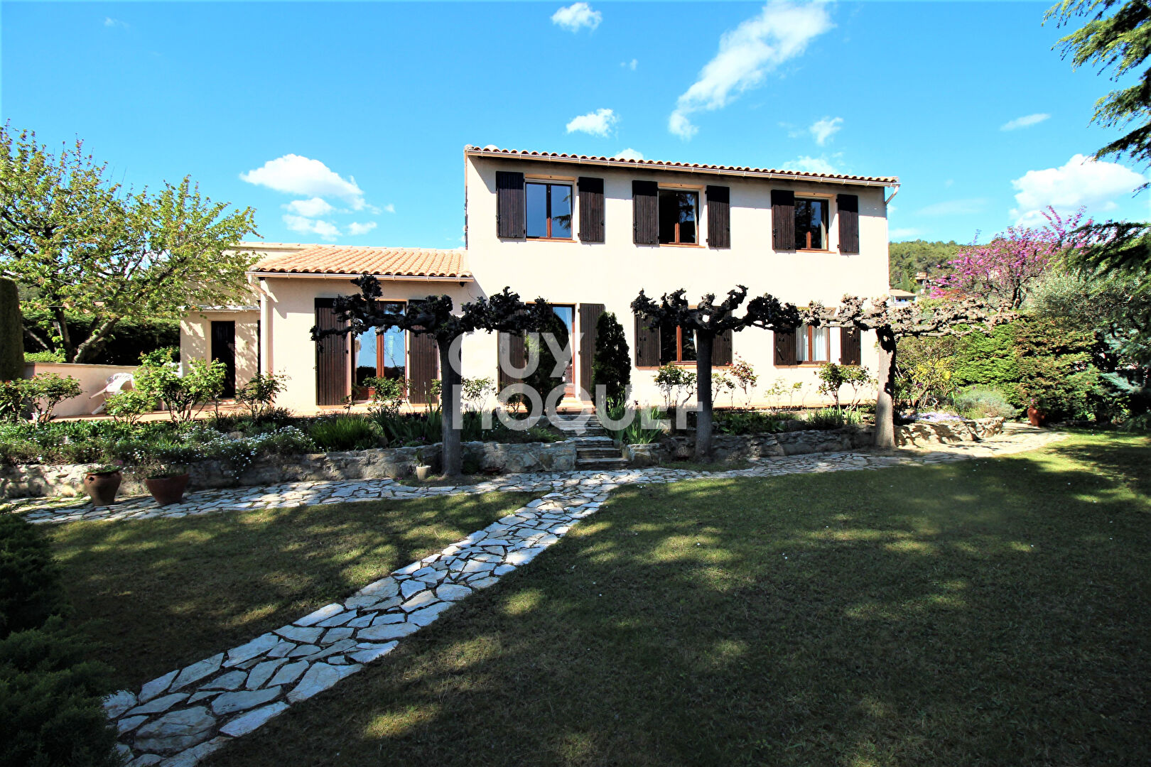MAISON CAVEIRAC  JARDIN ET 4 CHAMBRES