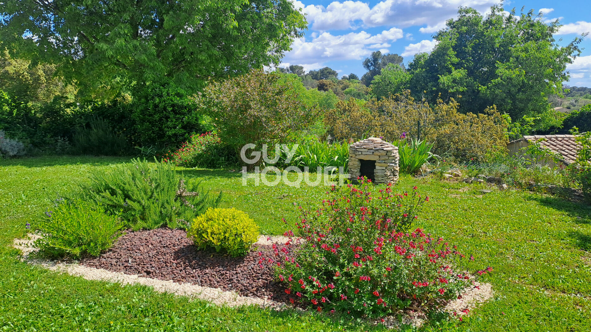 Maison Nîmes avec piscine et jardin