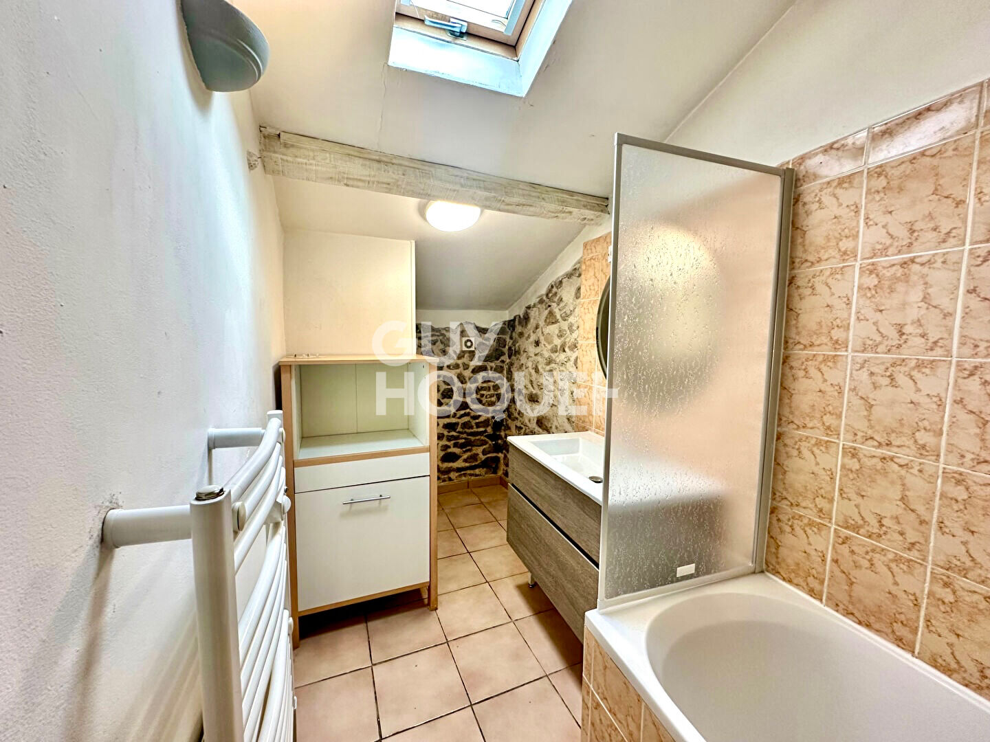 SOUS OFFRE : Maison de village 164 m² - Tourves