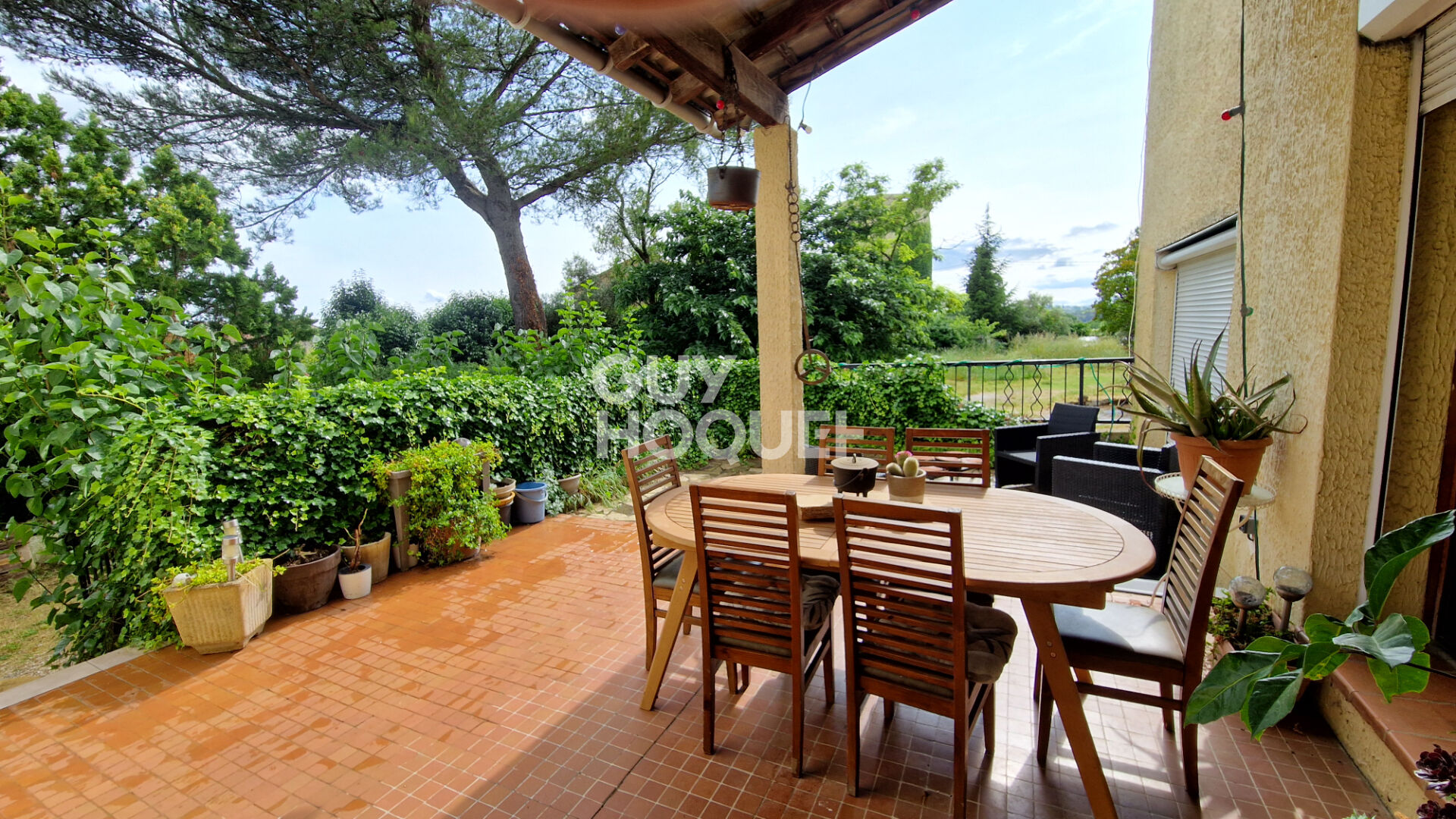 Maison Aujargues 9 pièces 227 m2 sur 2500m²