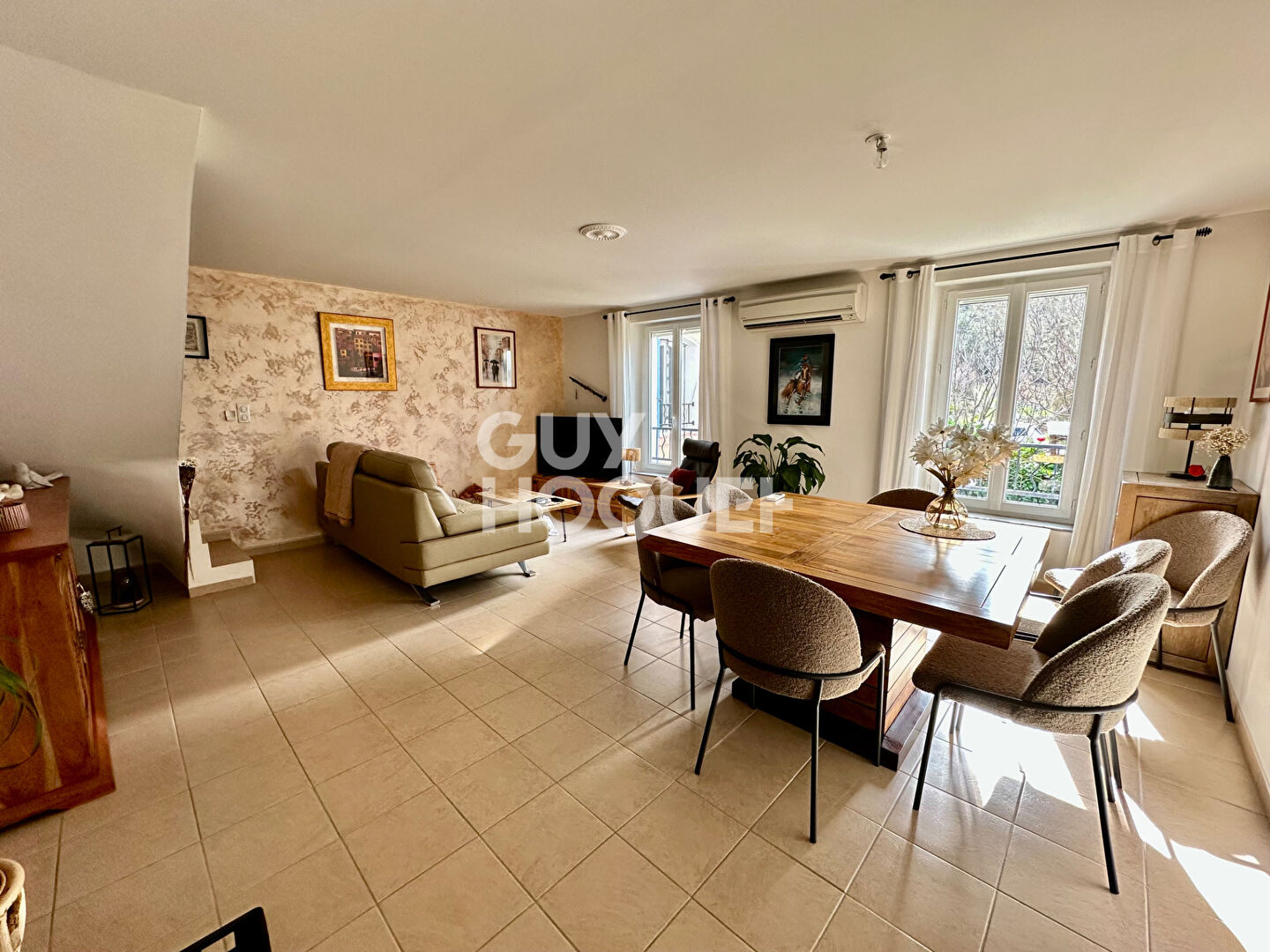 Maison de village T4 avec terrasse et parking