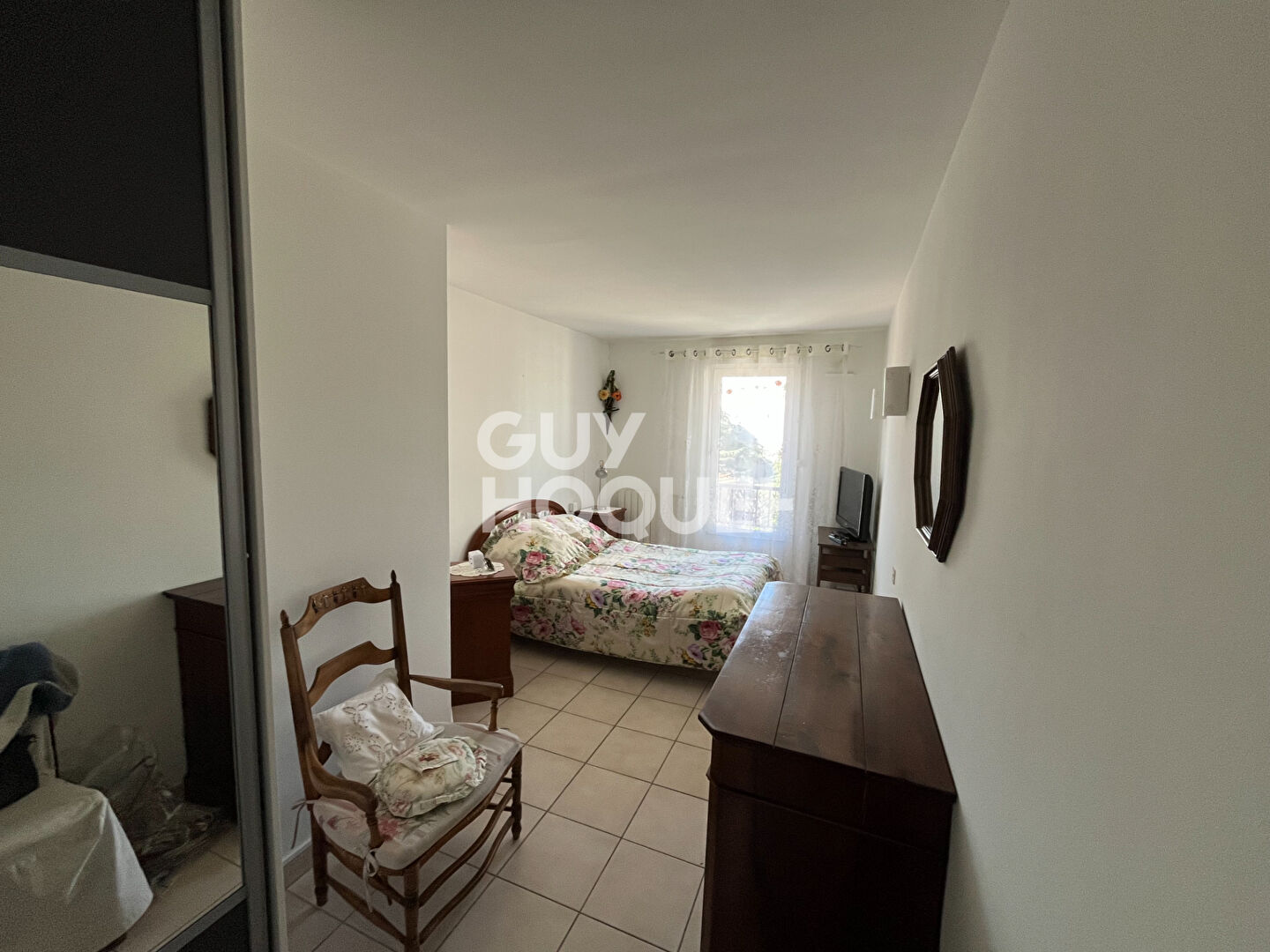 Appartement  Nîmes avec terrasse, garage et cave