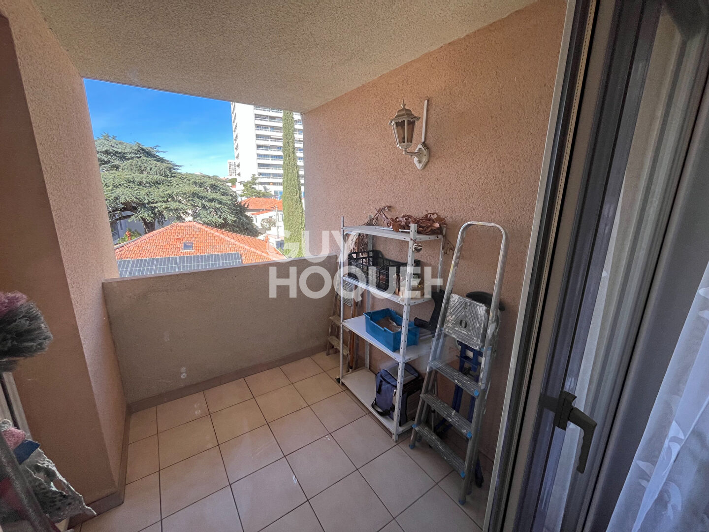 Appartement  Nîmes avec terrasse, garage et cave