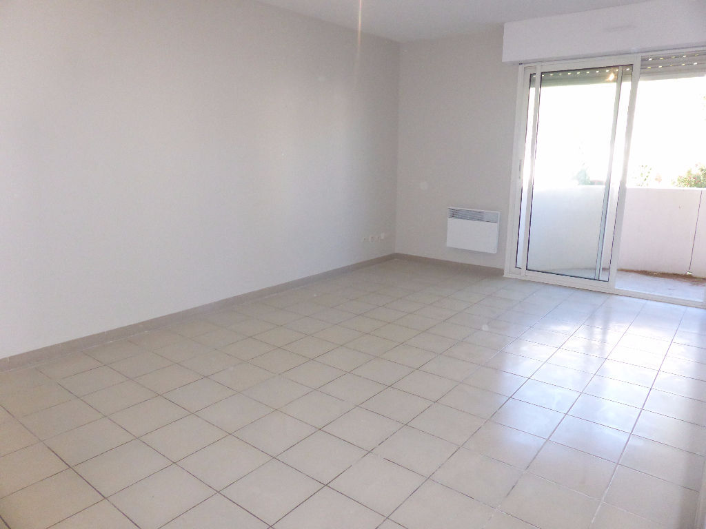 T2 46.33 m2 + balcon + garage