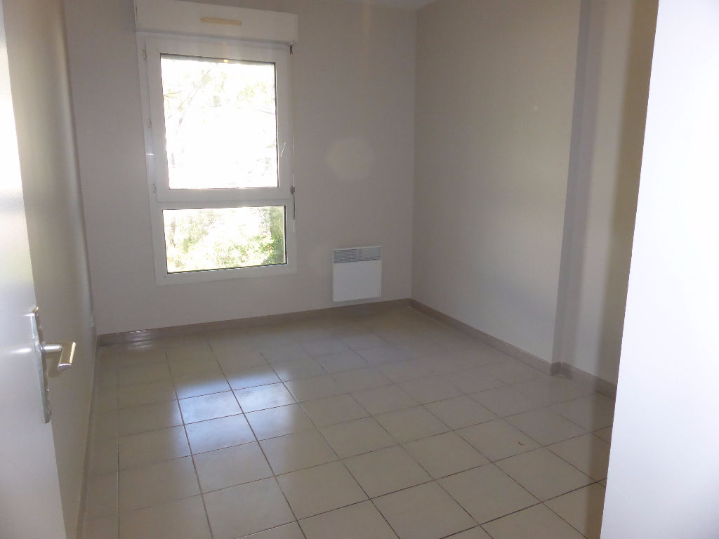 T2 46.33 m2 + balcon + garage