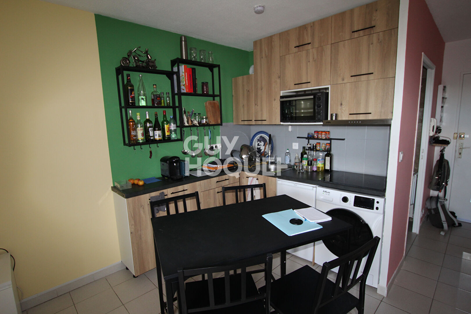 Joli Appartement T1 Meublé, calme, jardin privatif  arboré