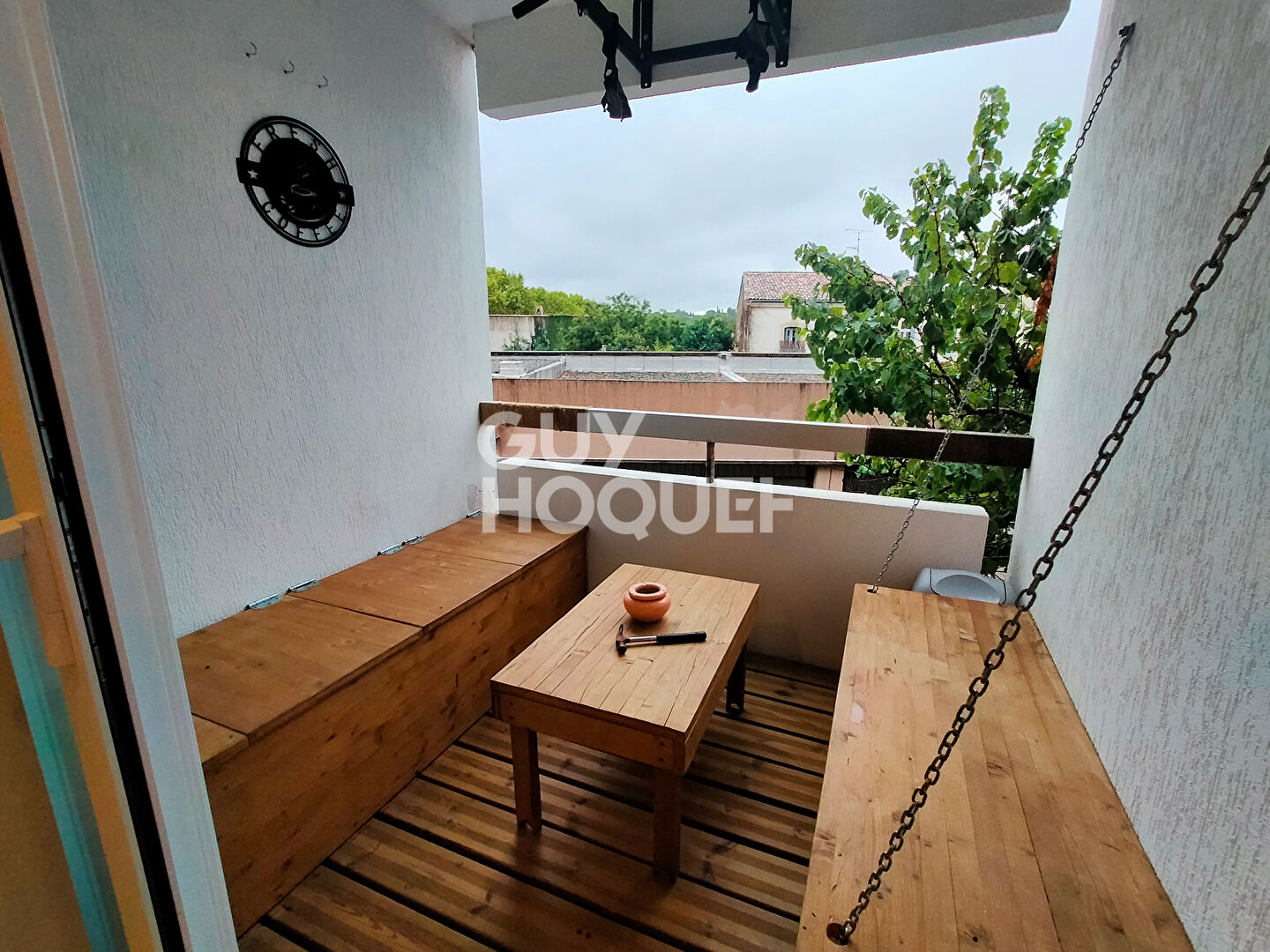 GRAND T2 55 m2 meublé + Terrasse + Cave + Parking