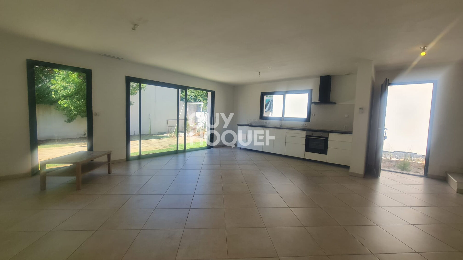 Maison Saussan T5 + Jardin + garage