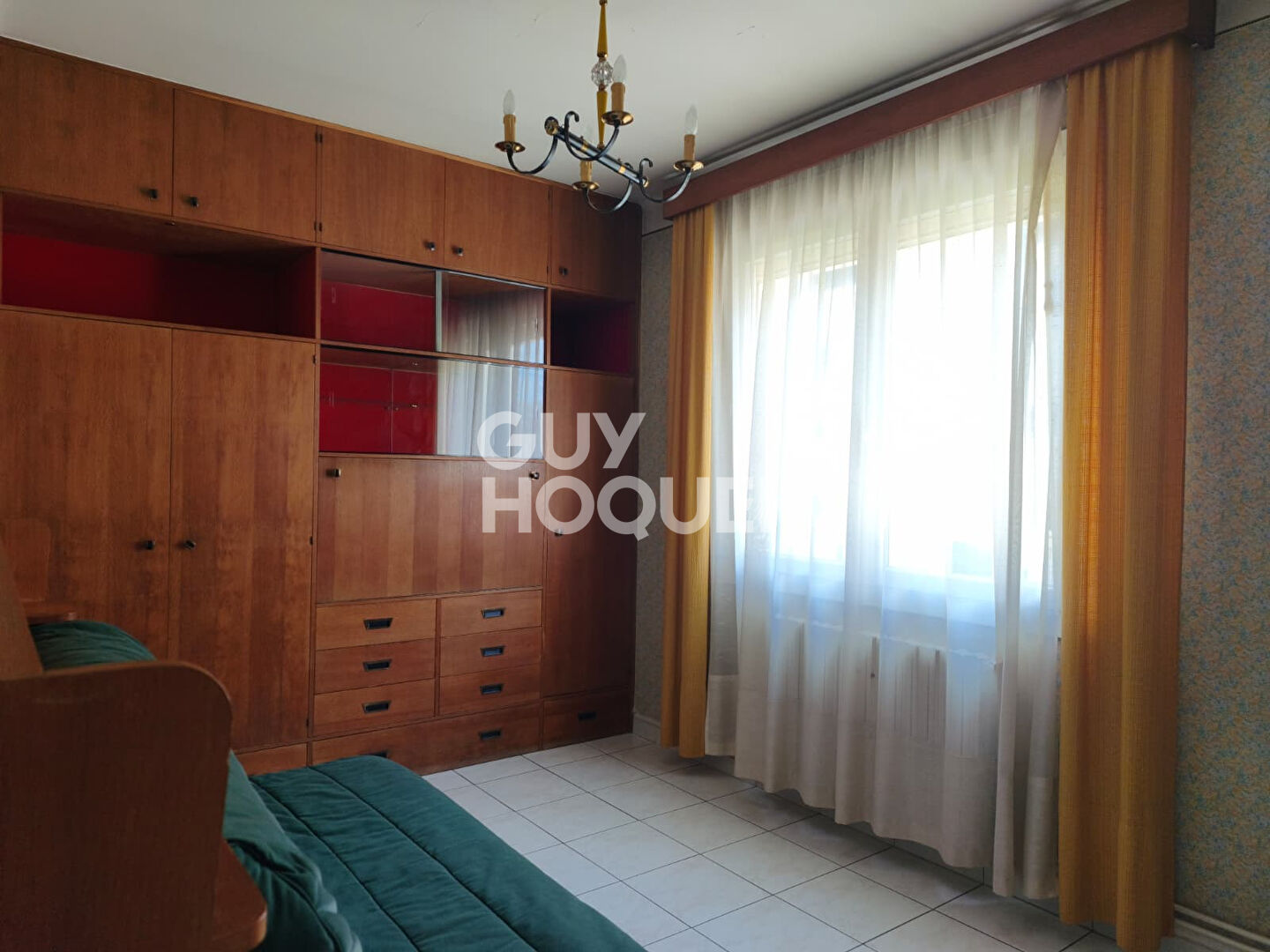 Appartement  4 pièce(s) 73 M2 + CAVE