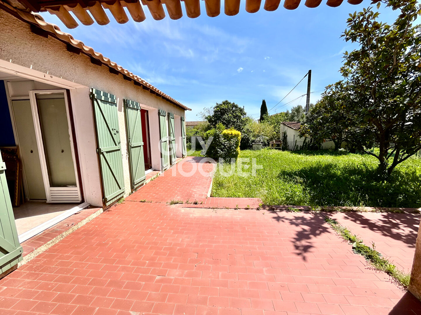 BEAU POTENTIEL ! Maison  de plain-pied 129m² sur terrain 1000 m2