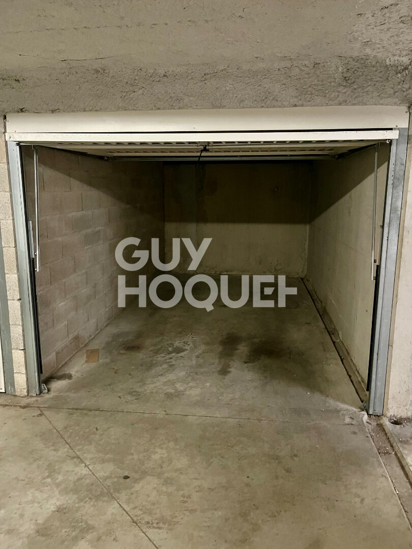 Appartement  2 pièce(s) avec terrasse+box