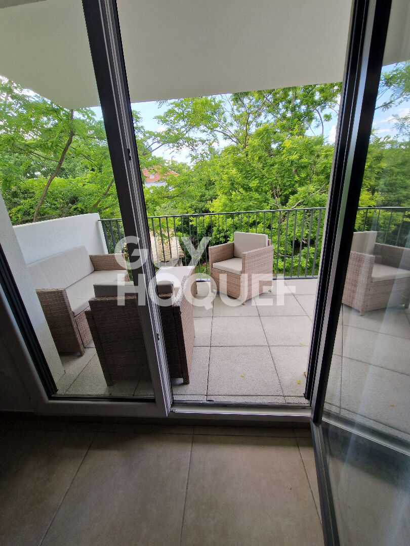T3 Meublé état neuf 71.7 m2 + balcon + parking