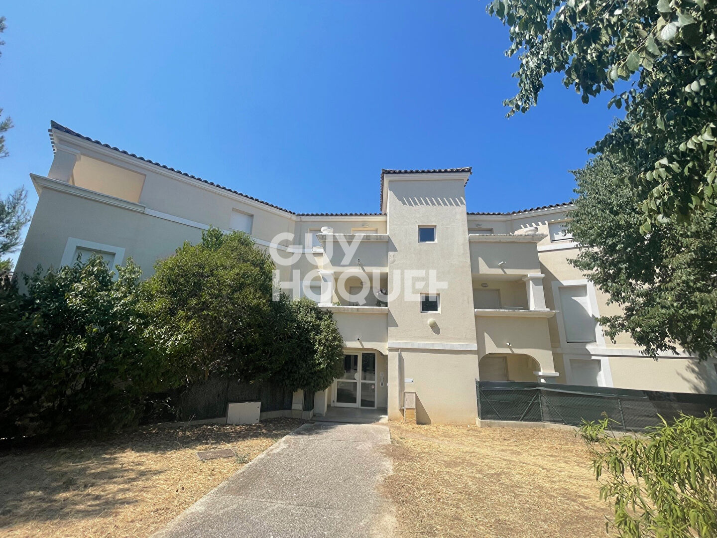 T4 HAUT DE FONTCAUDE  VUE DEGAGEE + TERRASSE 39 M2