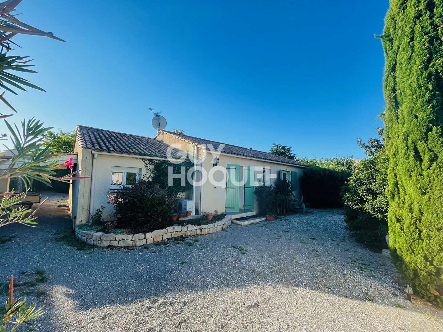 MAISON FAMILIALE 4 CHAMBRES 1500 M² DE TERRAIN